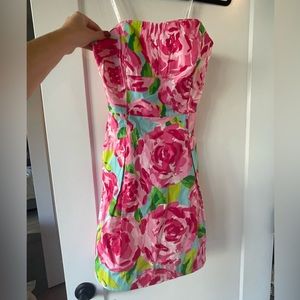 Lilly Pulitzer size 0 strapless dress with pockets